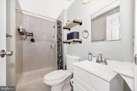 Bath - 6934 Doublebrand Ct, Frederick, MD 21703 photo 1 of 1