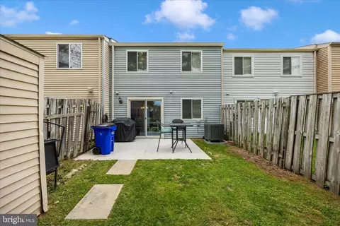 Exterior - 6934 Doublebrand Ct, Frederick, MD 21703 photo 5 of 9