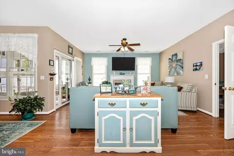 Entry Way - 1005 Eastbourne Ter, Frederick, MD 21702 photo 1 of 1