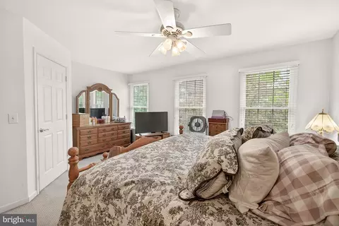 Bedroom - 2094 E Greenleaf Dr, Frederick, MD 21702 photo 4 of 7
