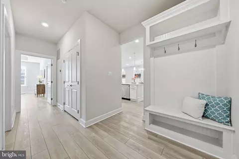 Entry Way - 2913 Herb Garden Dr, Frederick, MD 21704 photo 14 of 19