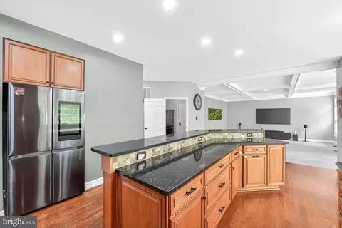 Kitchen - 6355 Bannister Dr, Frederick, MD 21701 photo 2 of 6
