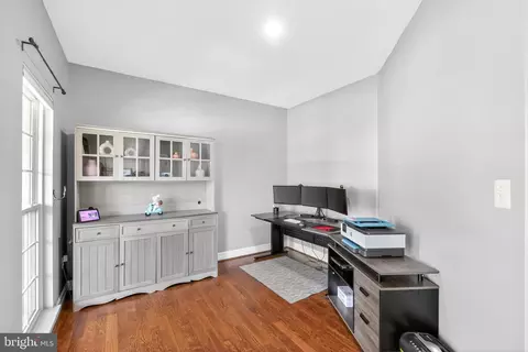 Entry Way - 6355 Bannister Dr, Frederick, MD 21701 photo 4 of 10