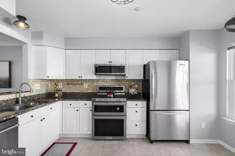 Kitchen - 5611 Ashburn Ter, Frederick, MD 21703 photo 2 of 4