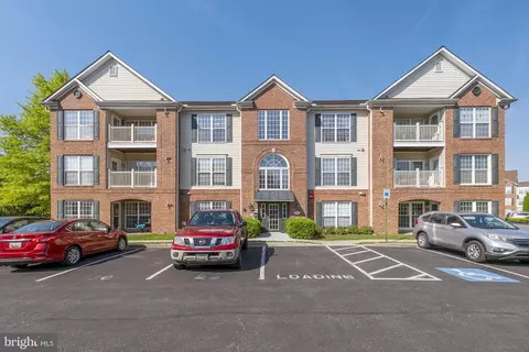 Exterior - 593 Cawley Dr #3A, Frederick, MD 21703 photo 3 of 4