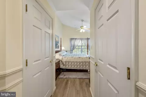 Entry Way - 593 Cawley Dr #3A, Frederick, MD 21703 photo 9 of 10