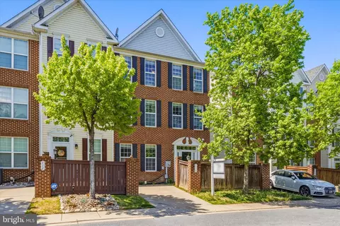 110 Featherstone Pl, Frederick, MD 21702