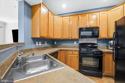 Kitchen - 110 Featherstone Pl, Frederick, MD 21702 photo 3 of 5