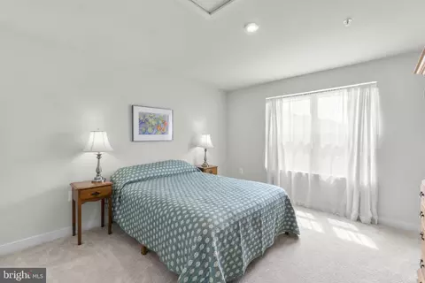 Bedroom - 2472 Silver Leaf Dr, Frederick, MD 21702 photo 3 of 6