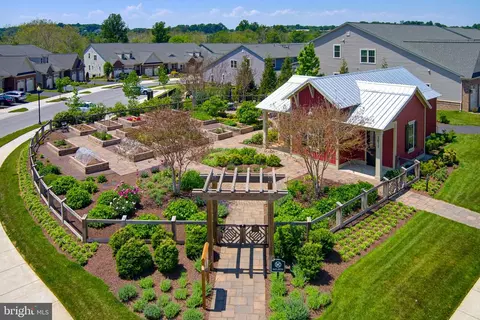 View/Area - 3816 Fulham Rd, Frederick, MD 21704 photo 8 of 10