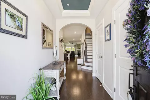 Entry Way - 3816 Fulham Rd, Frederick, MD 21704 photo 1 of 9