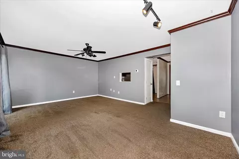 Living - 1667 Colonial Way, Frederick, MD 21702 photo 2 of 5