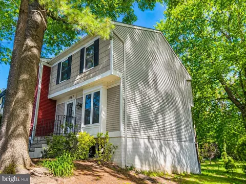 Exterior - 1667 Colonial Way, Frederick, MD 21702 photo 3 of 8
