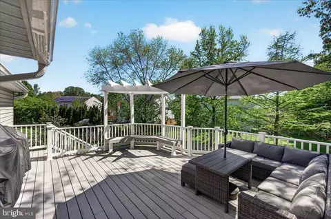 Exterior - 98 Pleasonton Ct, Frederick, MD 21702 photo 12 of 27