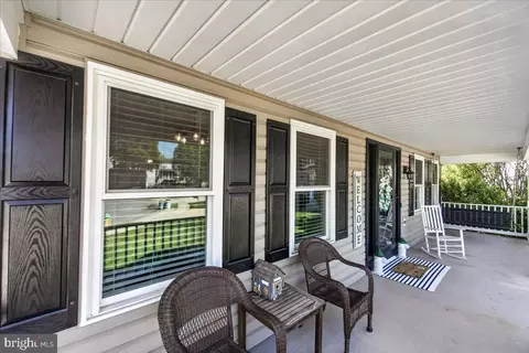Exterior - 98 Pleasonton Ct, Frederick, MD 21702 photo 5 of 27