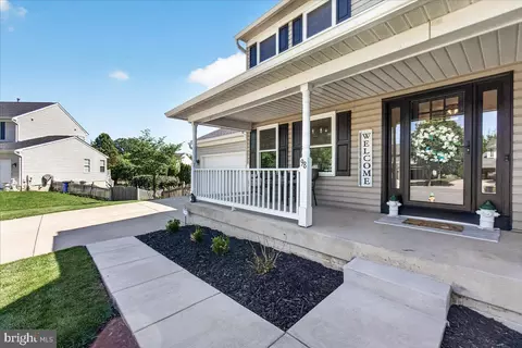 Exterior - 98 Pleasonton Ct, Frederick, MD 21702 photo 4 of 27