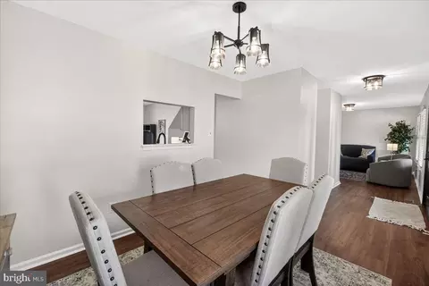 Dining - 98 Pleasonton Ct, Frederick, MD 21702 photo 2 of 2