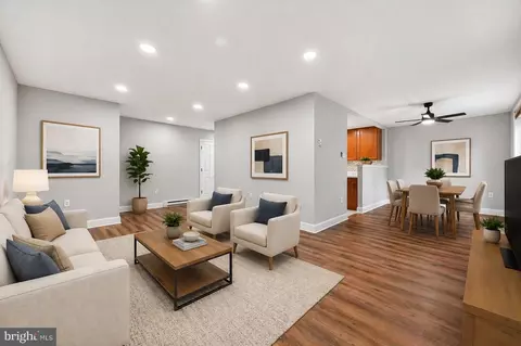 Living - 501 Prospect Blvd #A-32, Frederick, MD 21701 photo 2 of 5