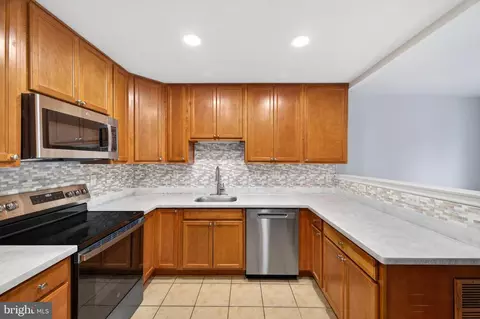 Kitchen - 501 Prospect Blvd #A-32, Frederick, MD 21701 photo 2 of 3