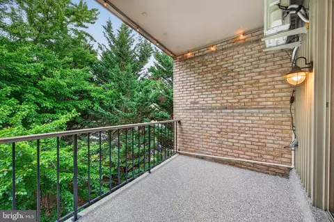Exterior - 501 Prospect Blvd #A-32, Frederick, MD 21701 photo 5 of 6