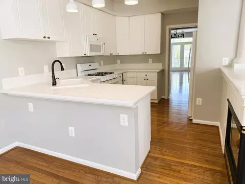 Kitchen - 2211 Bear Den Rd, Frederick, MD 21701 photo 3 of 4