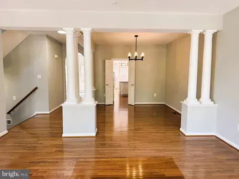 Living - 2211 Bear Den Rd, Frederick, MD 21701 photo 2 of 8