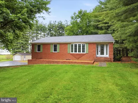5622 Glen Hill Ct, Jefferson, MD 21755