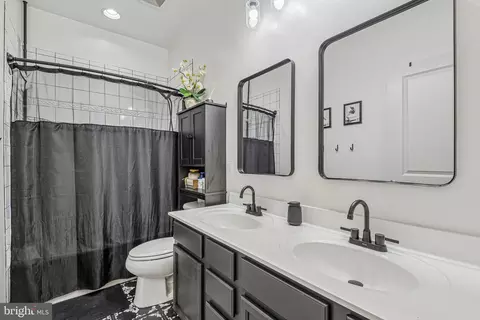 Bath - 1902 Regiment Way, Frederick, MD 21702 photo 2 of 2