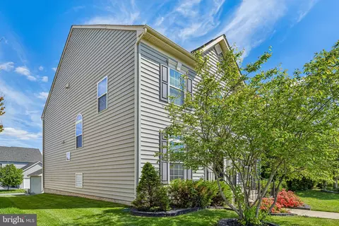 Exterior - 1902 Regiment Way, Frederick, MD 21702 photo 2 of 6