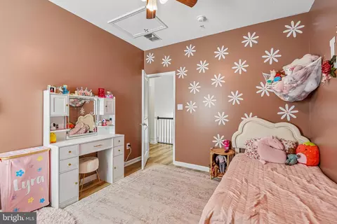Bedroom - 1902 Regiment Way, Frederick, MD 21702 photo 8 of 10
