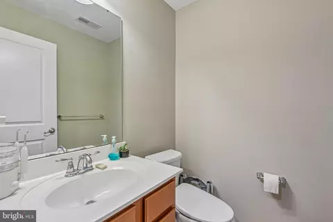 Entry Way - 1902 Regiment Way, Frederick, MD 21702 photo 4 of 6