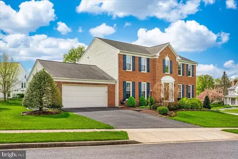 10651 Emmaline Dr, New Market, MD 21774