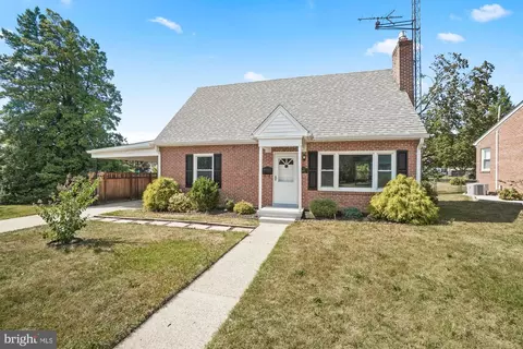 607 Grant Pl, Frederick, MD 21702