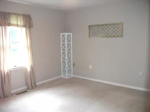 Bedroom - 5510 Corral Ln, Frederick, MD 21703 photo 3 of 4