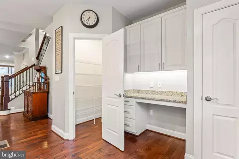 Entry Way - 24 Maxwell Sq, Frederick, MD 21701 photo 12 of 17