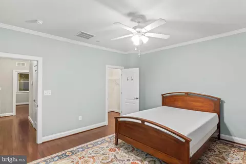 Bedroom - 24 Maxwell Sq, Frederick, MD 21701 photo 4 of 6