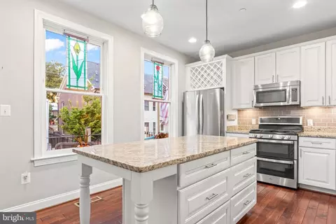 Kitchen - 24 Maxwell Sq, Frederick, MD 21701 photo 1 of 2