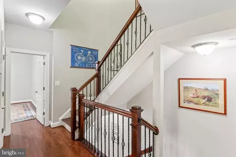 Entry Way - 24 Maxwell Sq, Frederick, MD 21701 photo 4 of 17