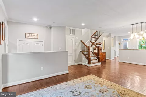 Entry Way - 24 Maxwell Sq, Frederick, MD 21701 photo 9 of 17