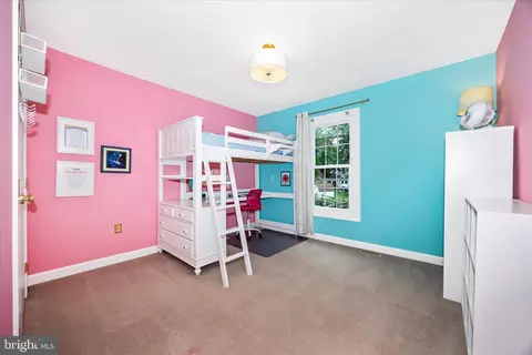 Bedroom - 6119 Fieldcrest Dr, Frederick, MD 21701 photo 4 of 5