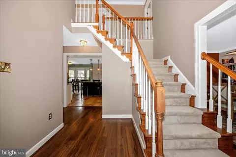 Entry Way - 6119 Fieldcrest Dr, Frederick, MD 21701 photo 3 of 4