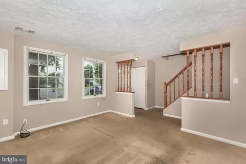 Living - 6723 Kernel Ct, Frederick, MD 21703 photo 1 of 3