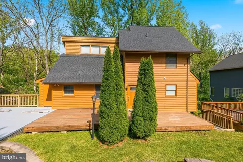 6984 Meadowpoint Ter, New Market, MD 21774
