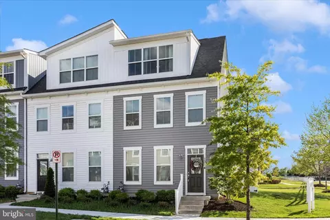 Exterior - 1314 Marsalis Pl, Frederick, MD 21702 photo 12 of 16