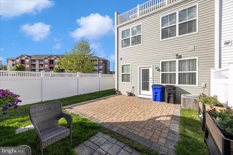 Exterior - 1314 Marsalis Pl, Frederick, MD 21702 photo 10 of 16
