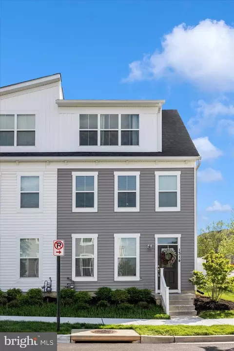 Exterior - 1314 Marsalis Pl, Frederick, MD 21702 photo 2 of 16