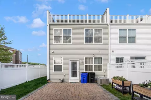 Exterior - 1314 Marsalis Pl, Frederick, MD 21702 photo 5 of 16