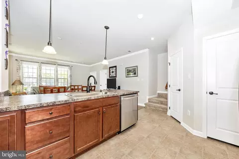 Entry Way - 6032 Forum Sq, Frederick, MD 21703 photo 3 of 4