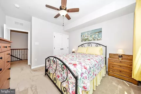 Bedroom - 6032 Forum Sq, Frederick, MD 21703 photo 4 of 4