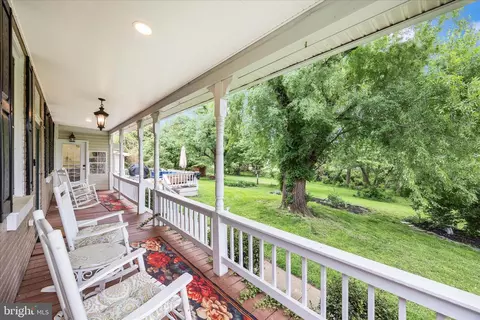 Exterior - 3823 Roundtree Rd, Jefferson, MD 21755 photo 8 of 12